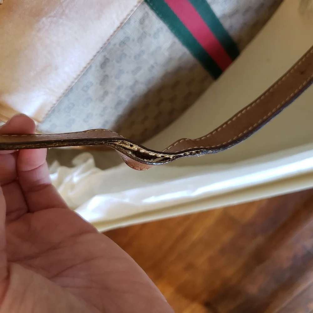 Vintage Gucci purse with box - Picture 5 of 17